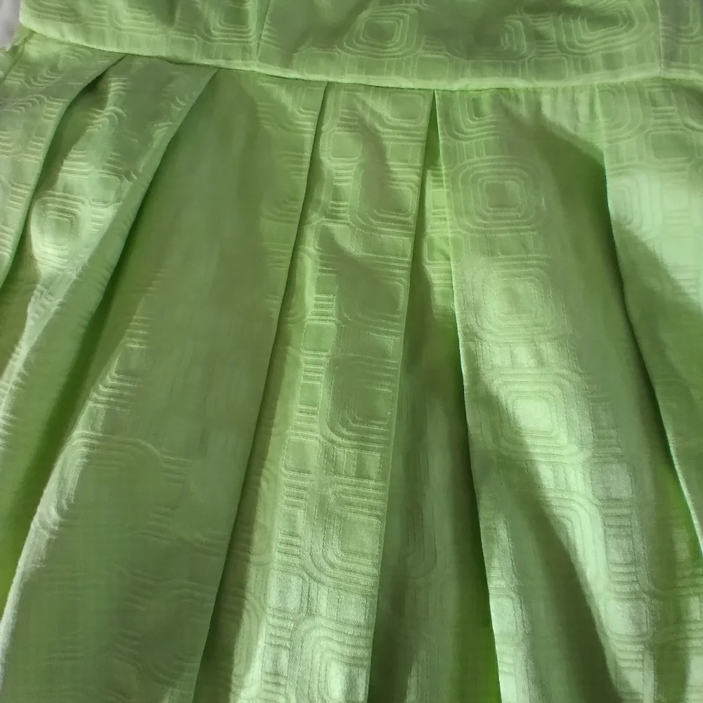 Rabbit Rabbit Rabbit Lime Green Sleeveless Dress Pleated Size 16 - Picture 3 of 7